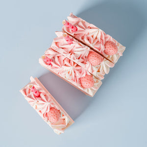 Baveal – Cake Art Moisturizing Hand and Body Soap with Cake Slice Design