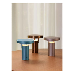 Hübsch - BringMe Table Lamp | Metallic Blue