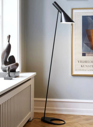 Louis Poulsen - AJ Floor Lamp, Louis Poulsen | Black