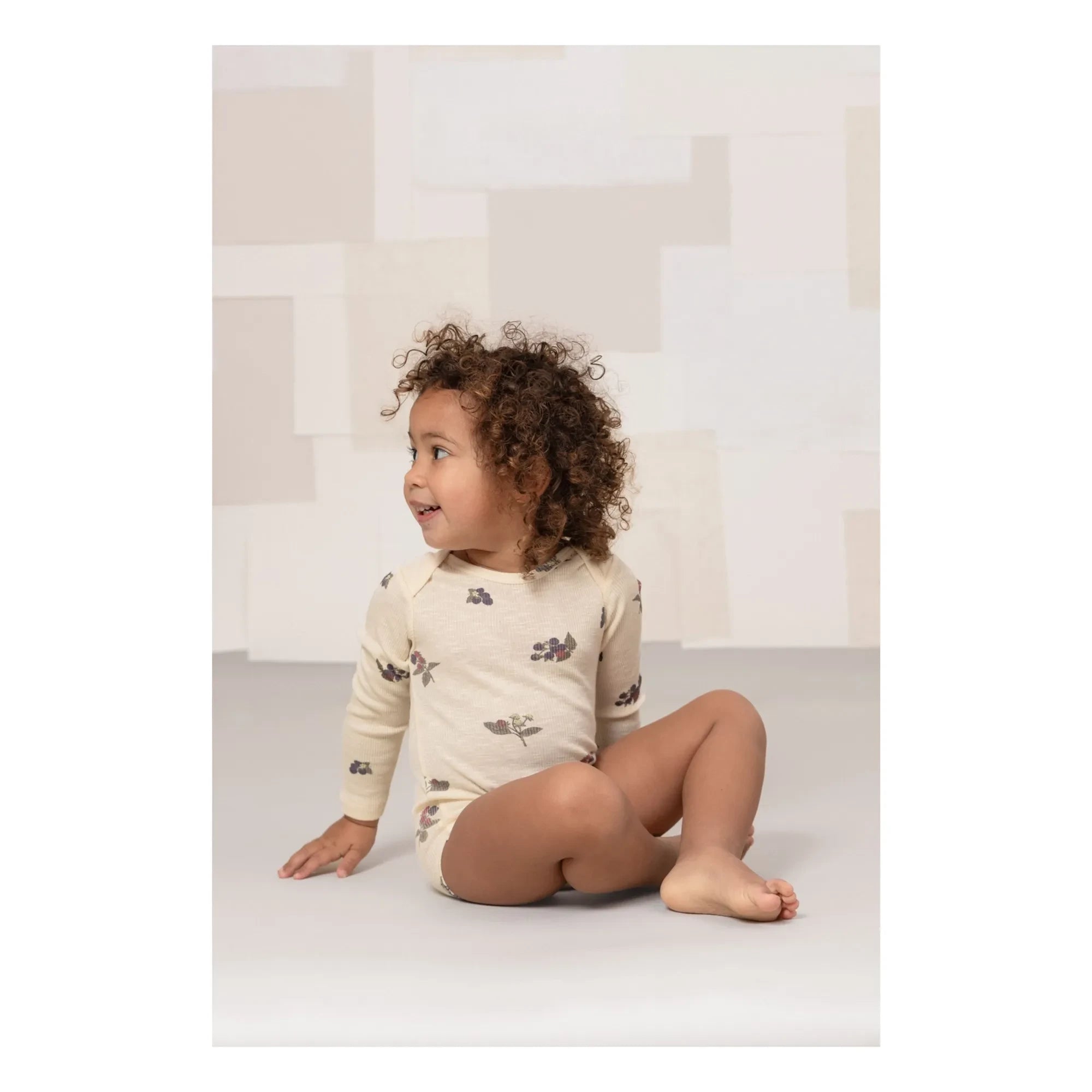 Studio Bohème - Woody Mulberries Organic Cotton Fleece Bodysuit | Ecru