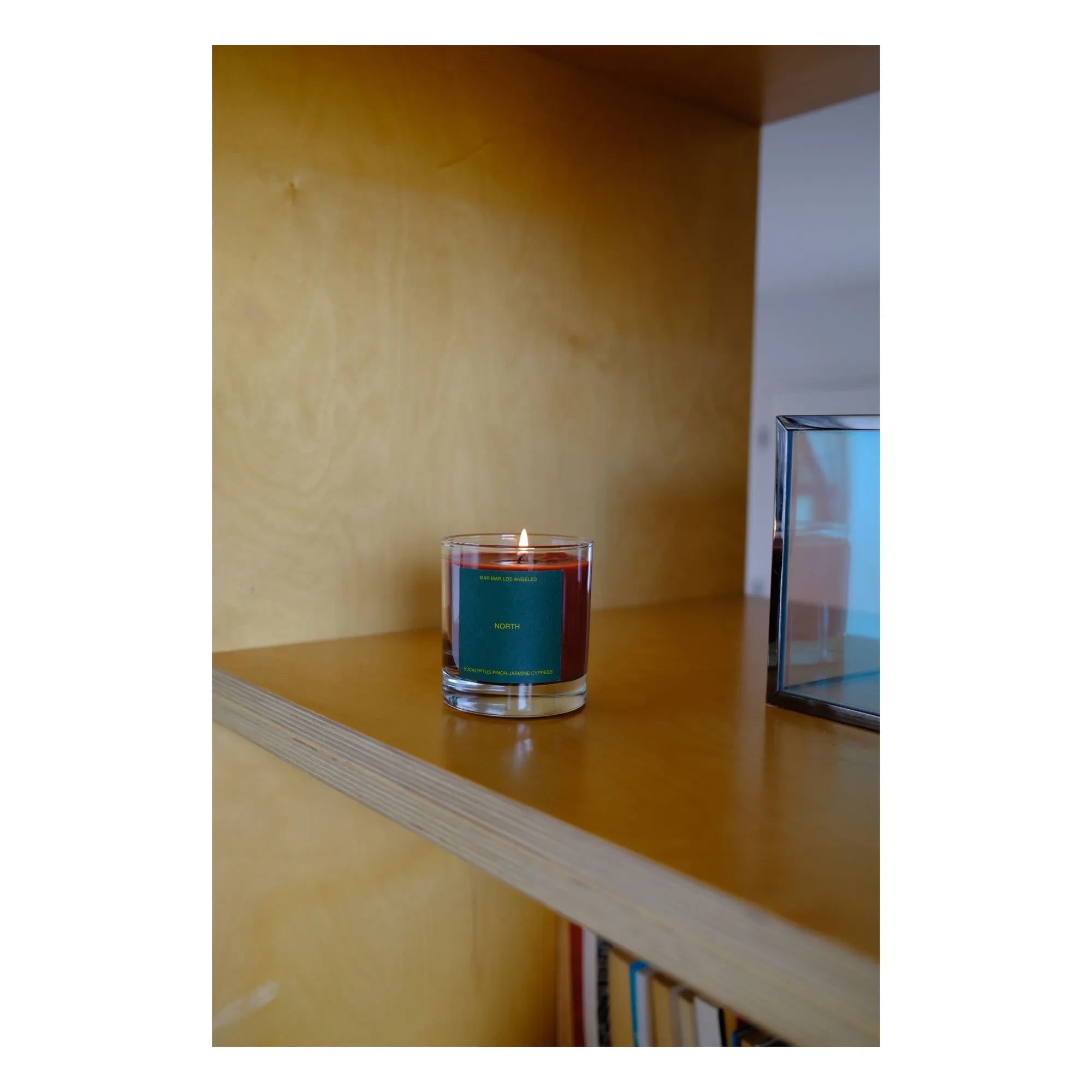 Madam Stoltz - North Candle