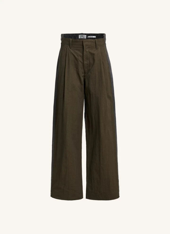 Essentiel Antwerp - Jean Krisp | Green