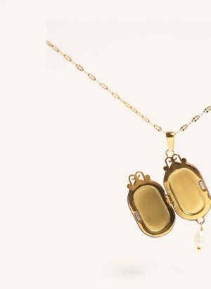 Palas - “Le Secret” Long Necklace | Red