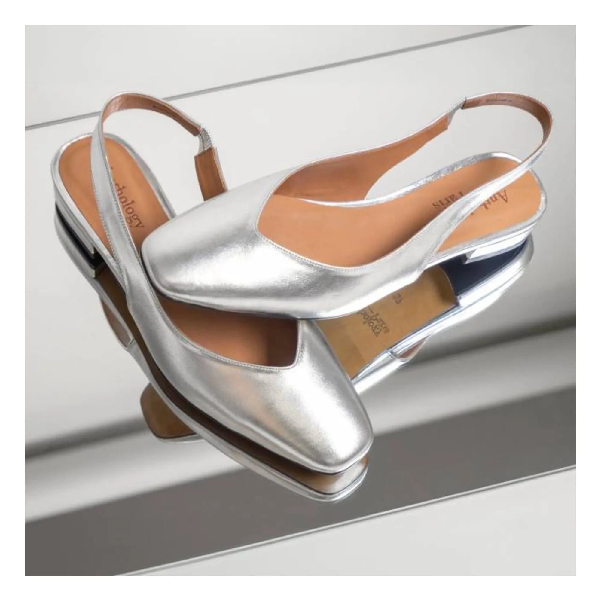Anthology Paris - Ballerina Maggie Blatt | Champagne