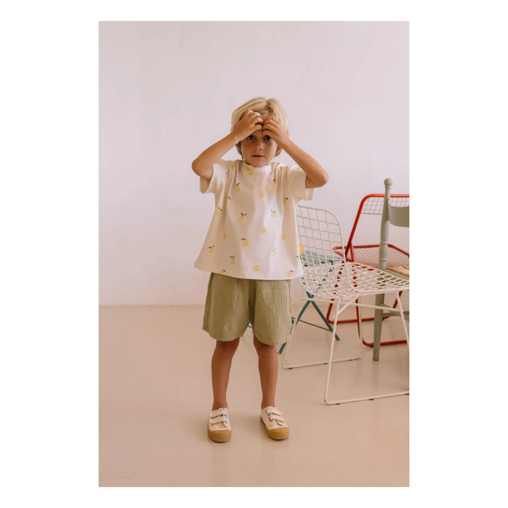 Studio Bohème - Essential Lemons Organic Cotton T-Shirt | Ecru