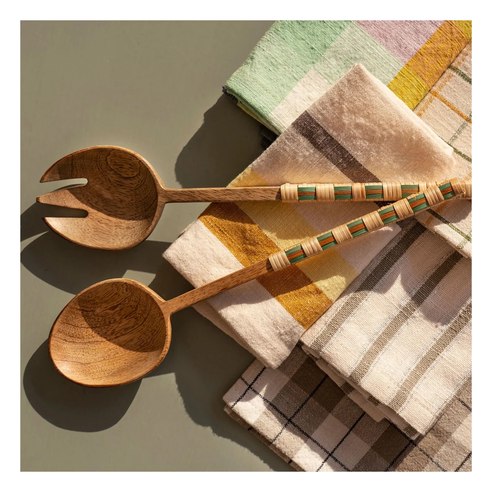 Madam Stoltz - Wooden Salad Servers | Light-colored Wood