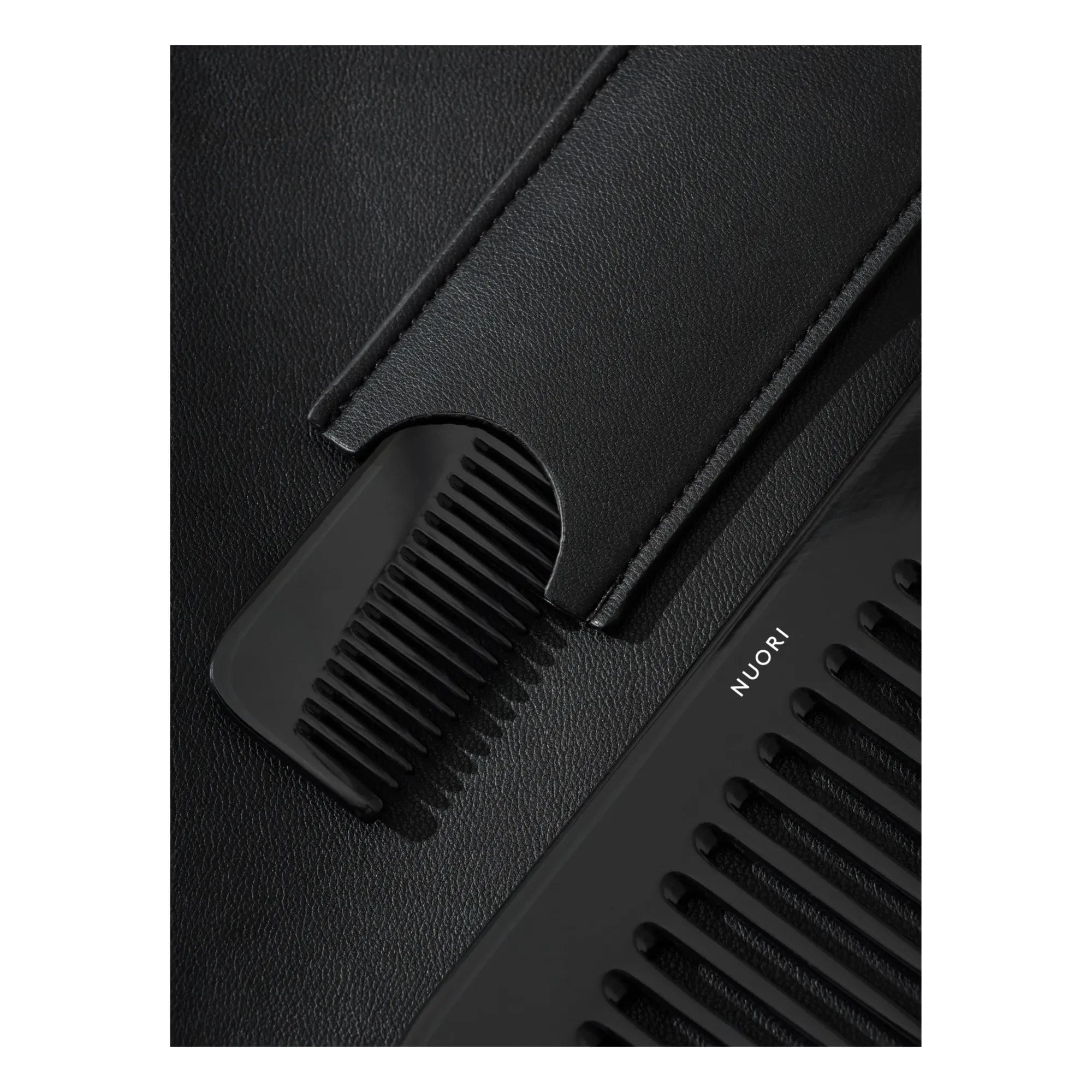 Nuori - Fine Hair Comb | Black