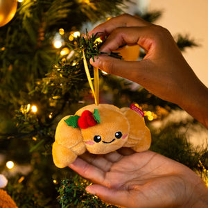 Legami - Croissant Plush Toy Christmas Tree Decoration - Oh-Oh-Ohrnaments