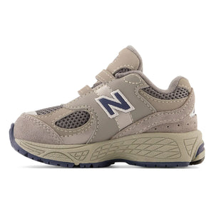 New Balance - Scratch Sneakers 2002 | Taupe Brown