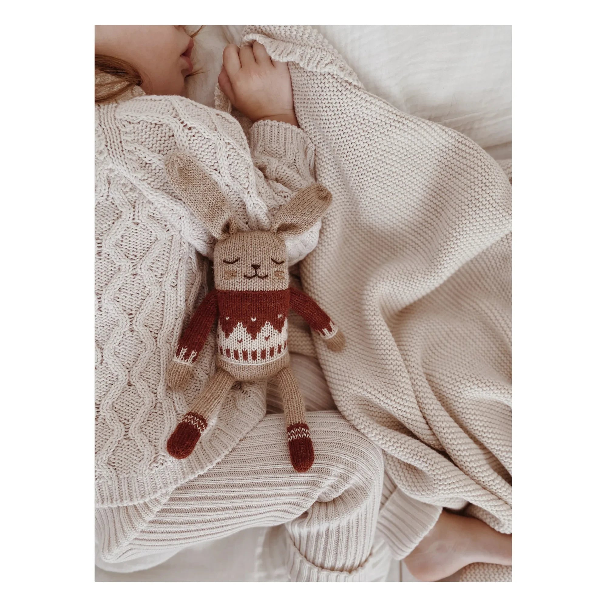 Main Sauvage - Bunny Knitted Plush Toy | Siena