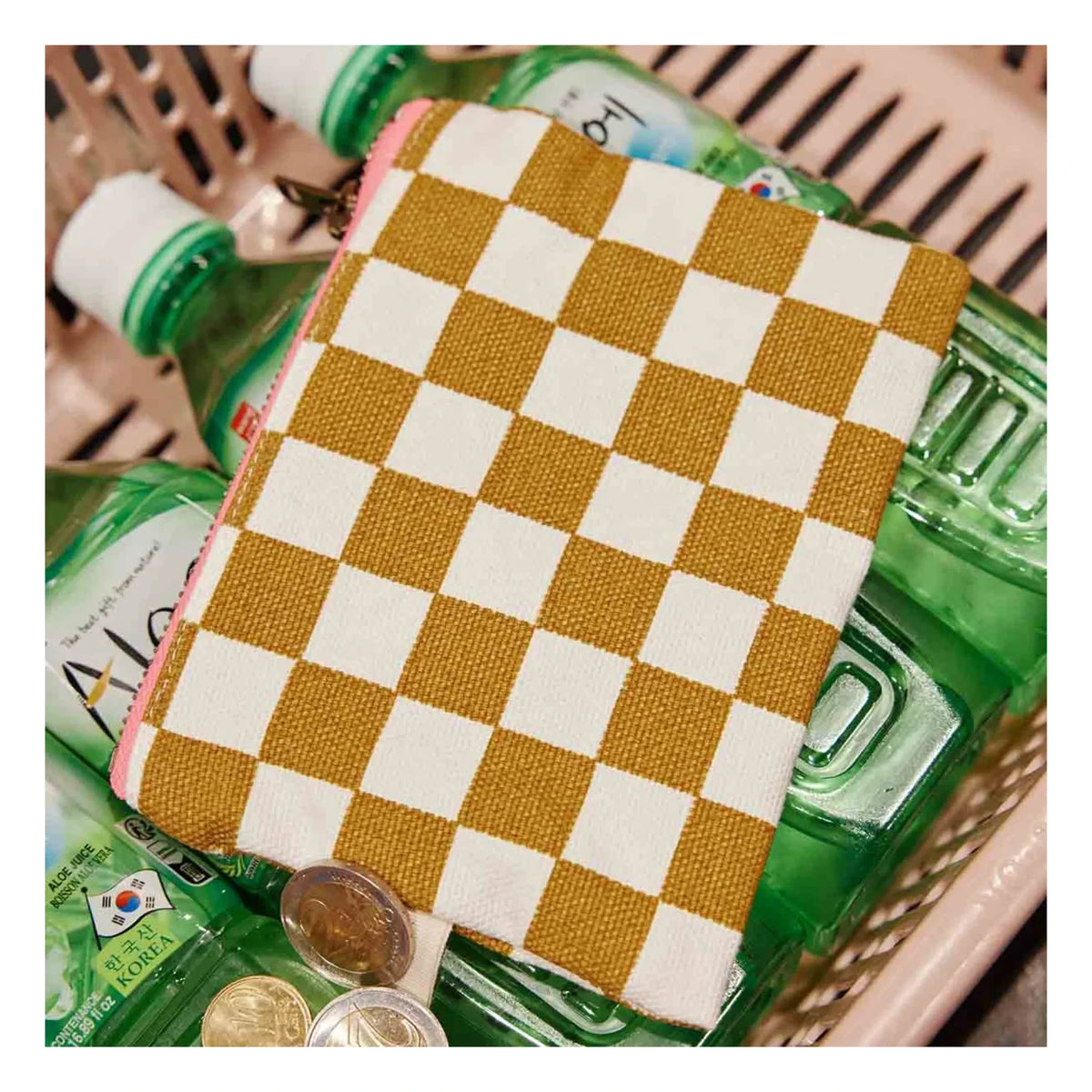 Rose in April - Lili Checked Clutch Bag | Caramel