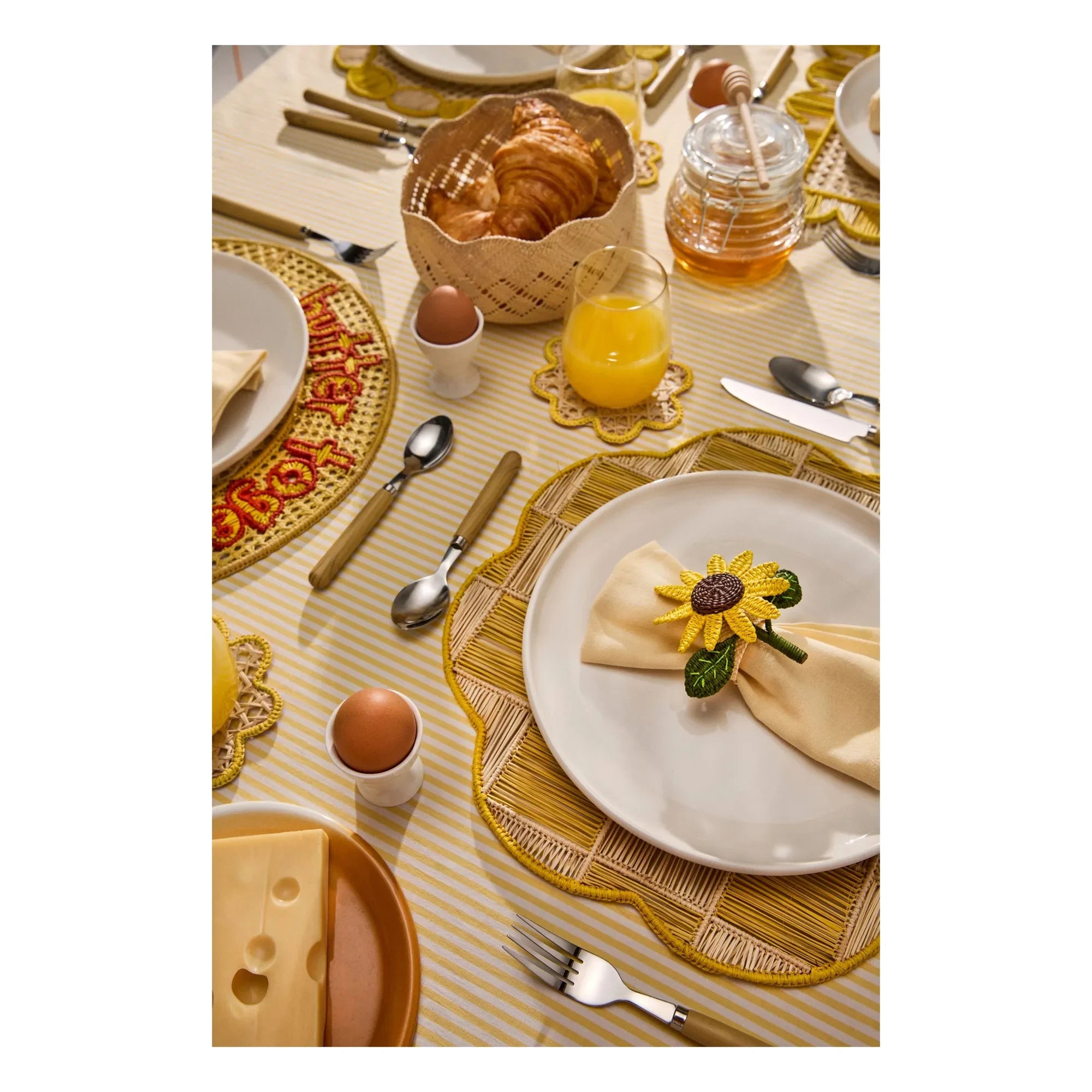 Coro Cora - Sunflower napkin ring | Yellow