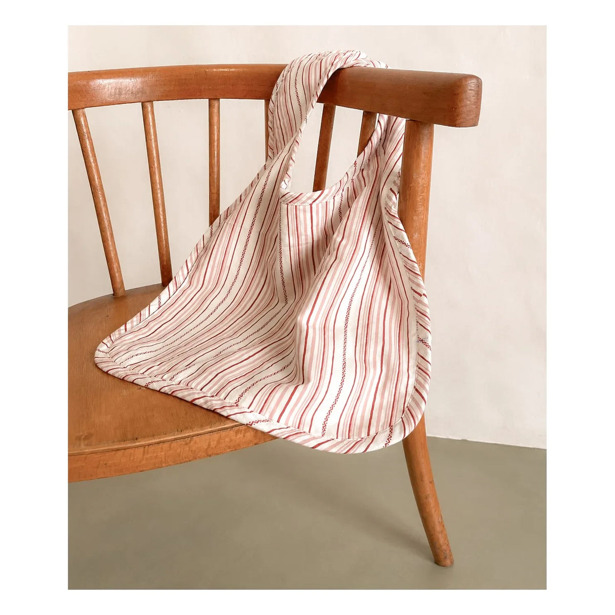 Editions Aimable - Bib Bertille | Raspberry Striped Poplin