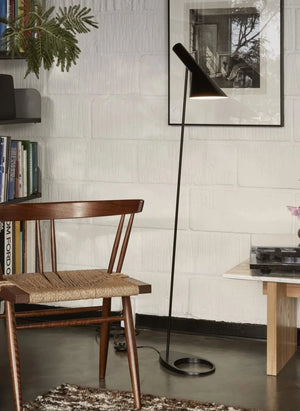 Louis Poulsen - AJ Floor Lamp, Louis Poulsen | Black