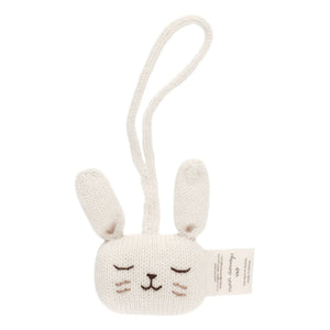 Main Sauvage - Bunny Strap Rattle | Ecru