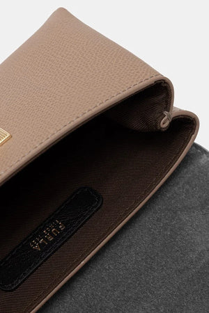 Furla Kadın Deri Crossbody Çanta