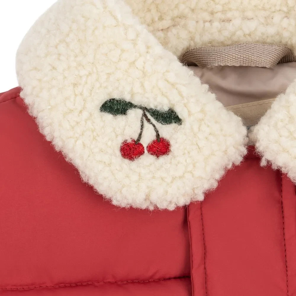 Konges Sløjd - Alpi Cerises Recycled Fiber-Filled Down Coat | Red