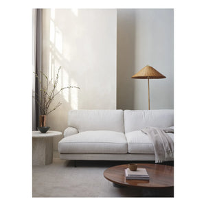 Gubi - 9602 Rattan Floor Lamp | Natural