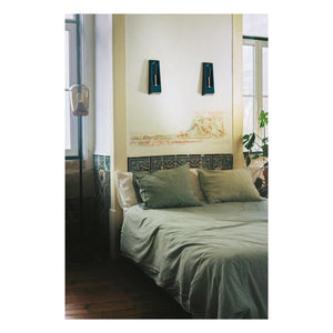 Violaine d'Harcourt - Alcove Wall Lamp | Blue
