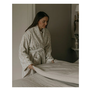 garbo&friends - Strawberry Wreath Bathrobe | Ecru