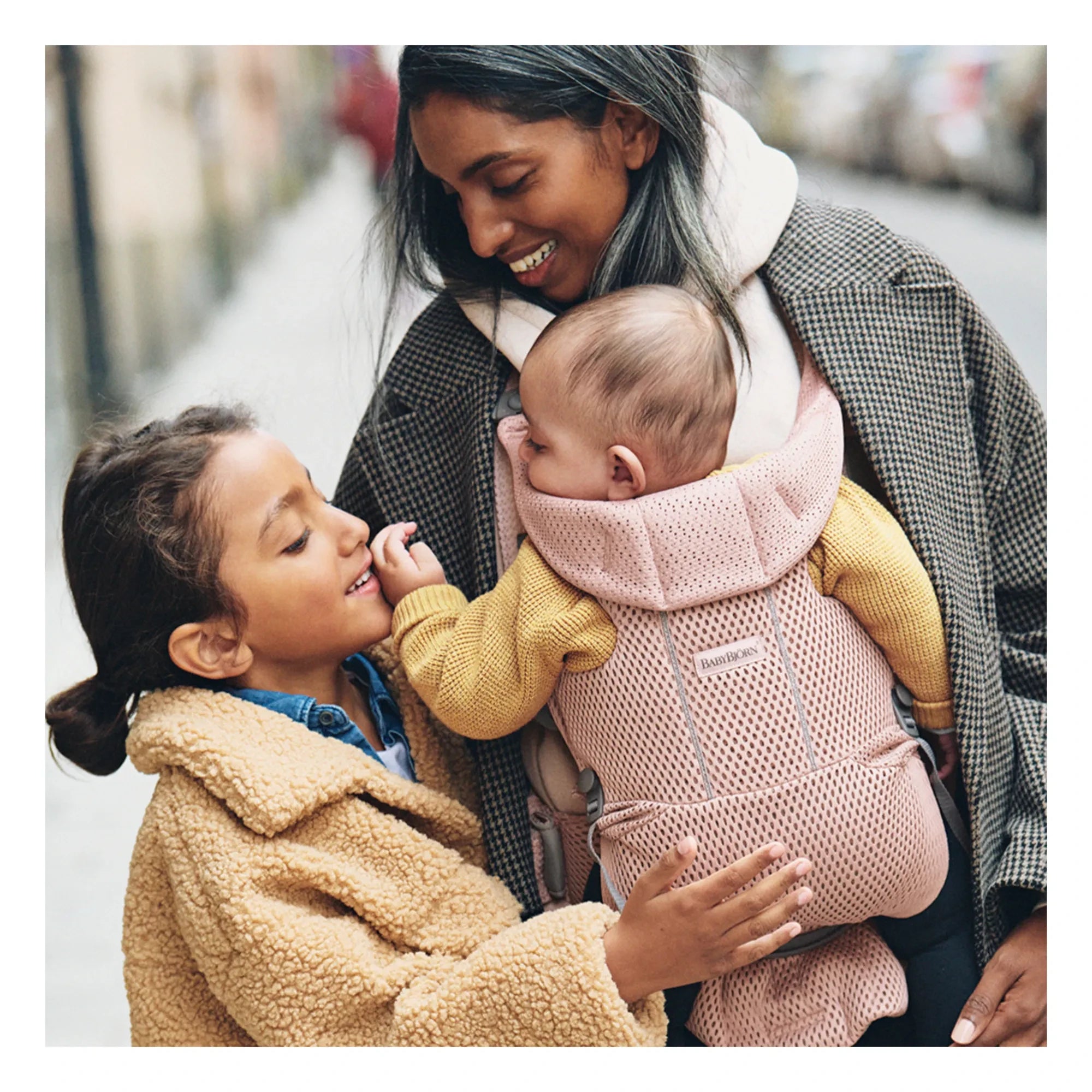 BabyBjörn - Move File Baby Carrier | Rosewood