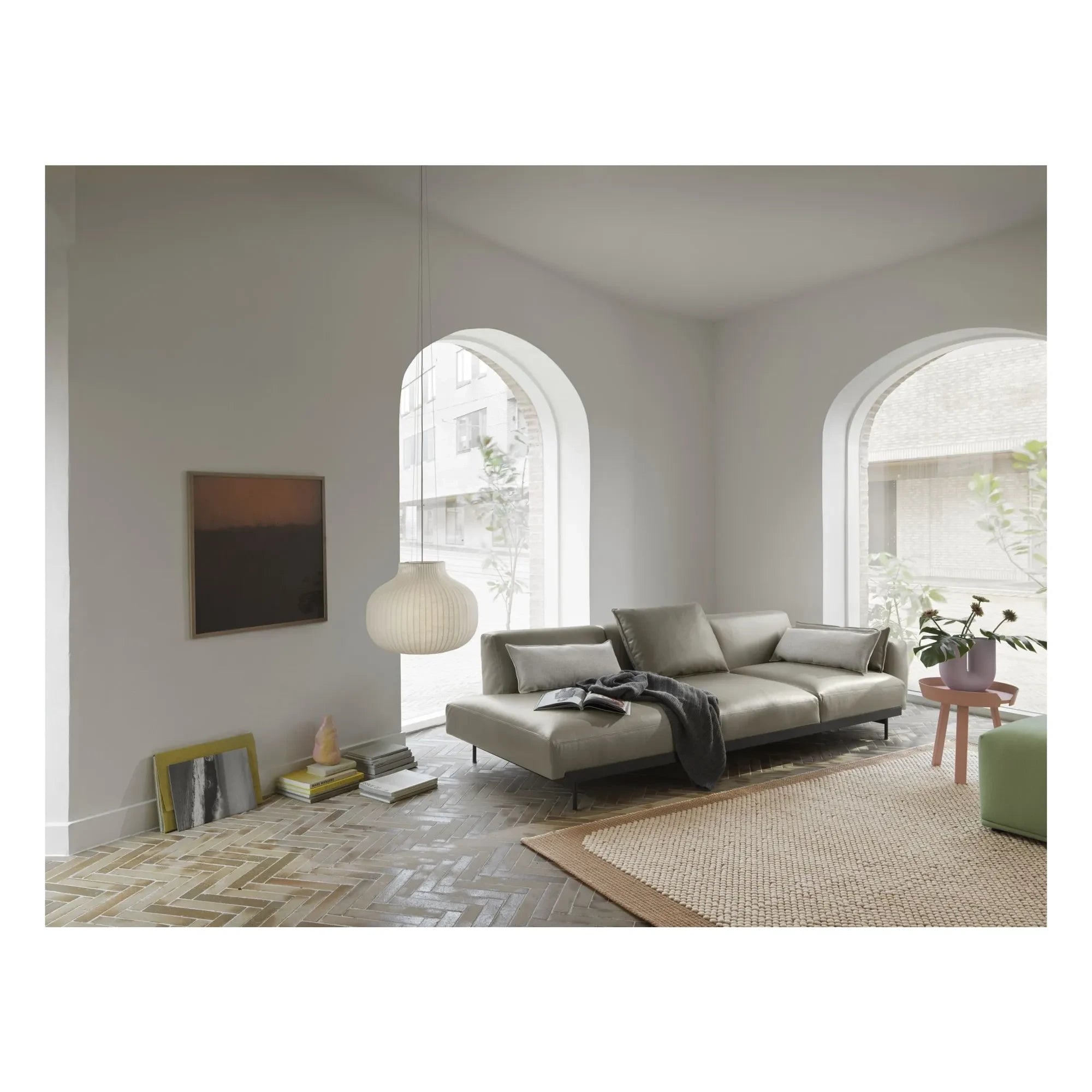 Muuto - Strand Indoor pendant light, Benjamin Hubert | White