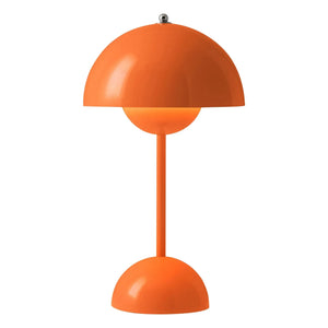 & Tradition - Flowerpot VP9 table lamp, Verner Panton | Orange