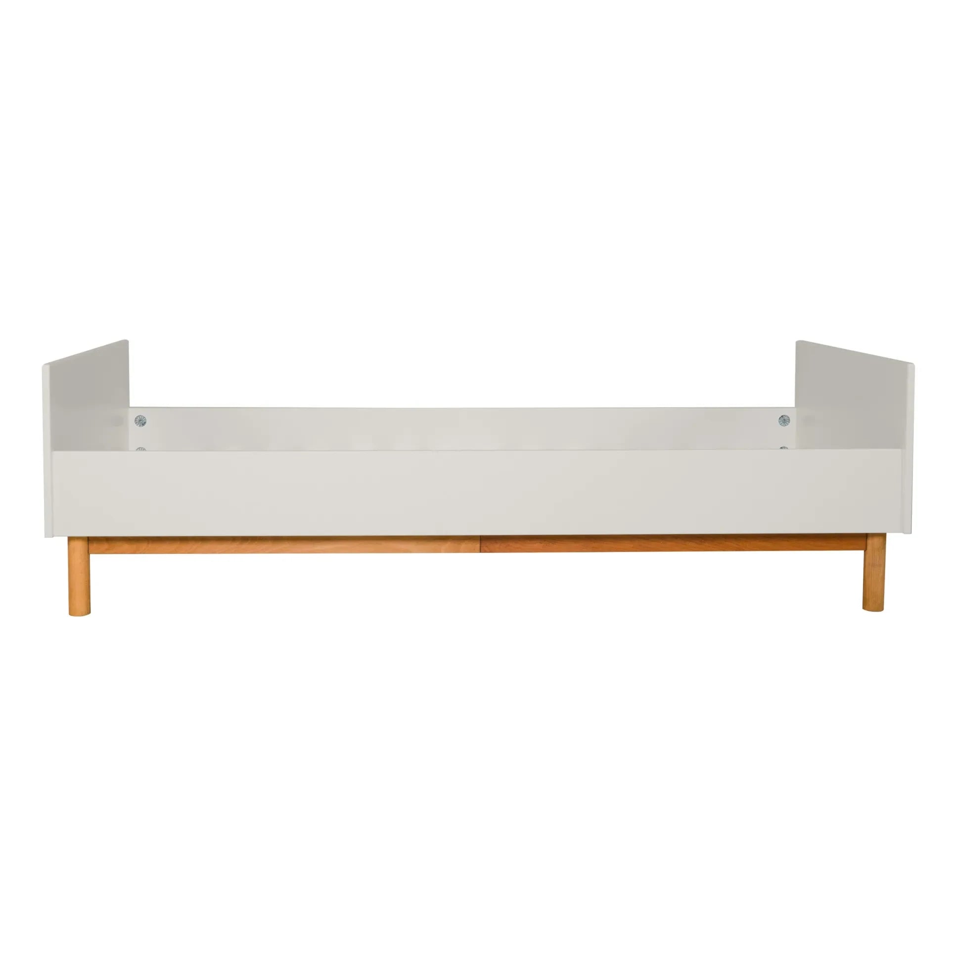 Quax - Mood Junior Bed | Clay