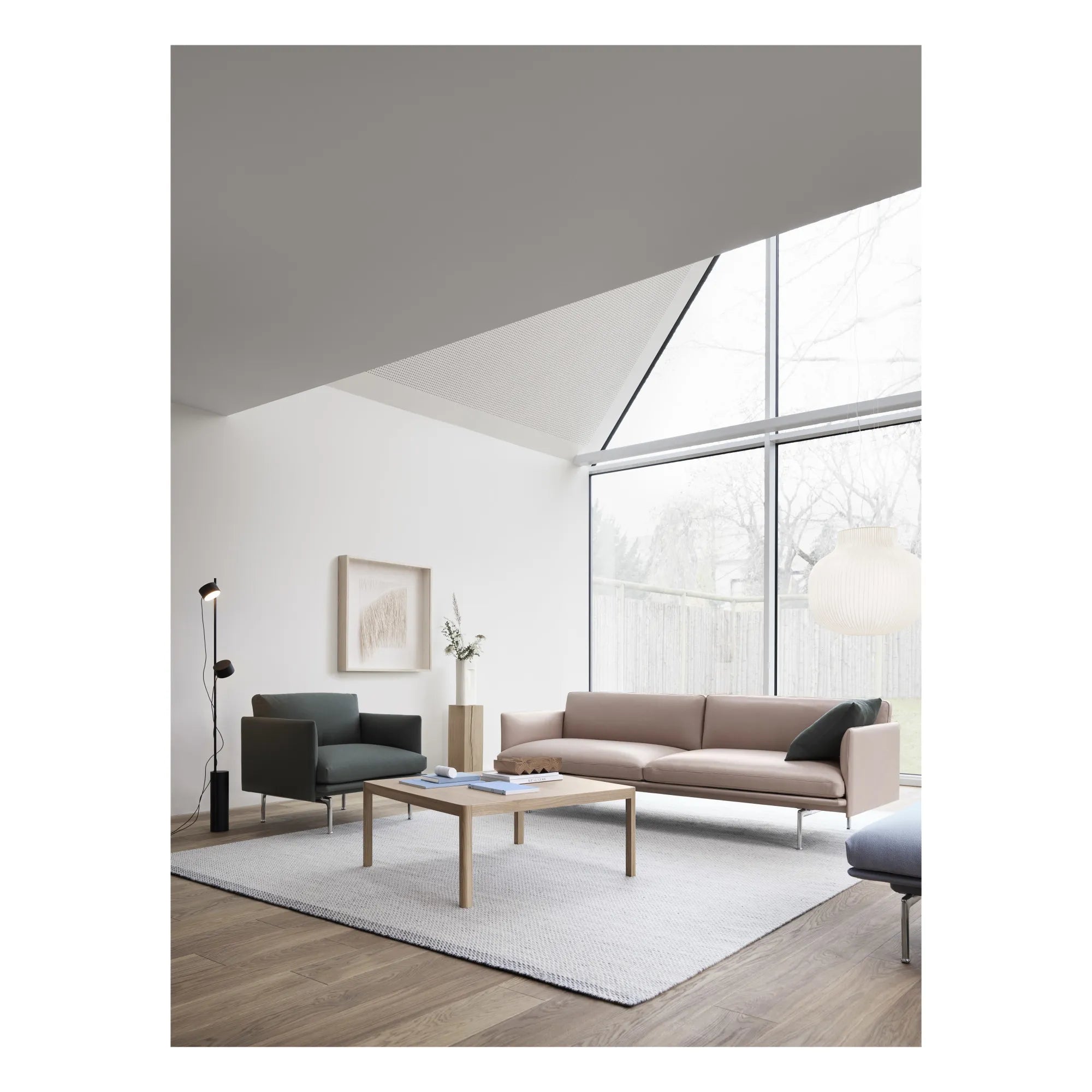 Muuto - Floor Lamp | Black