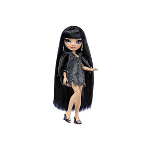 Rainbow High - Special Edition Kim Nguyen Fashion Doll