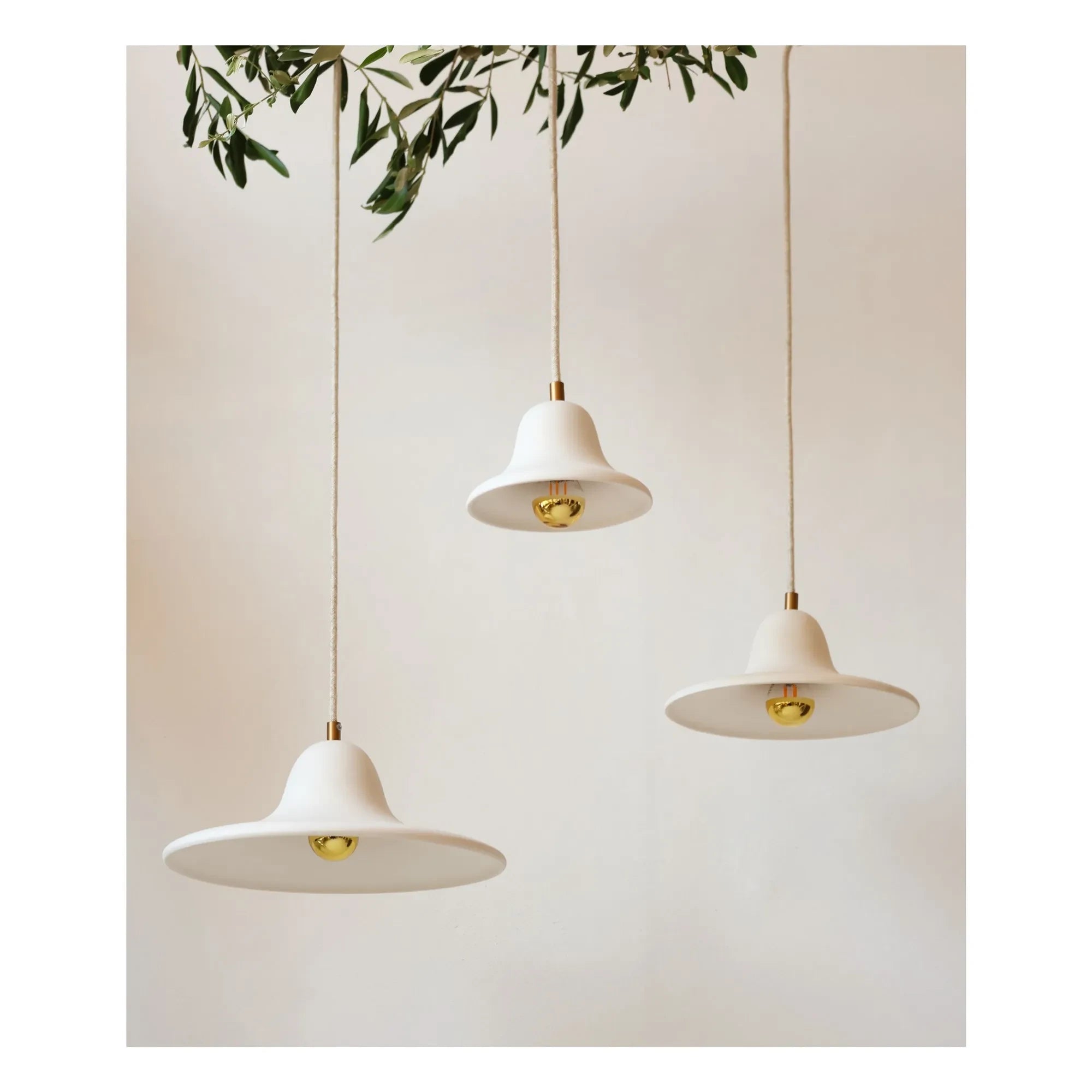 Masamé - Gigaro ceramic pendant lamp | Warm White