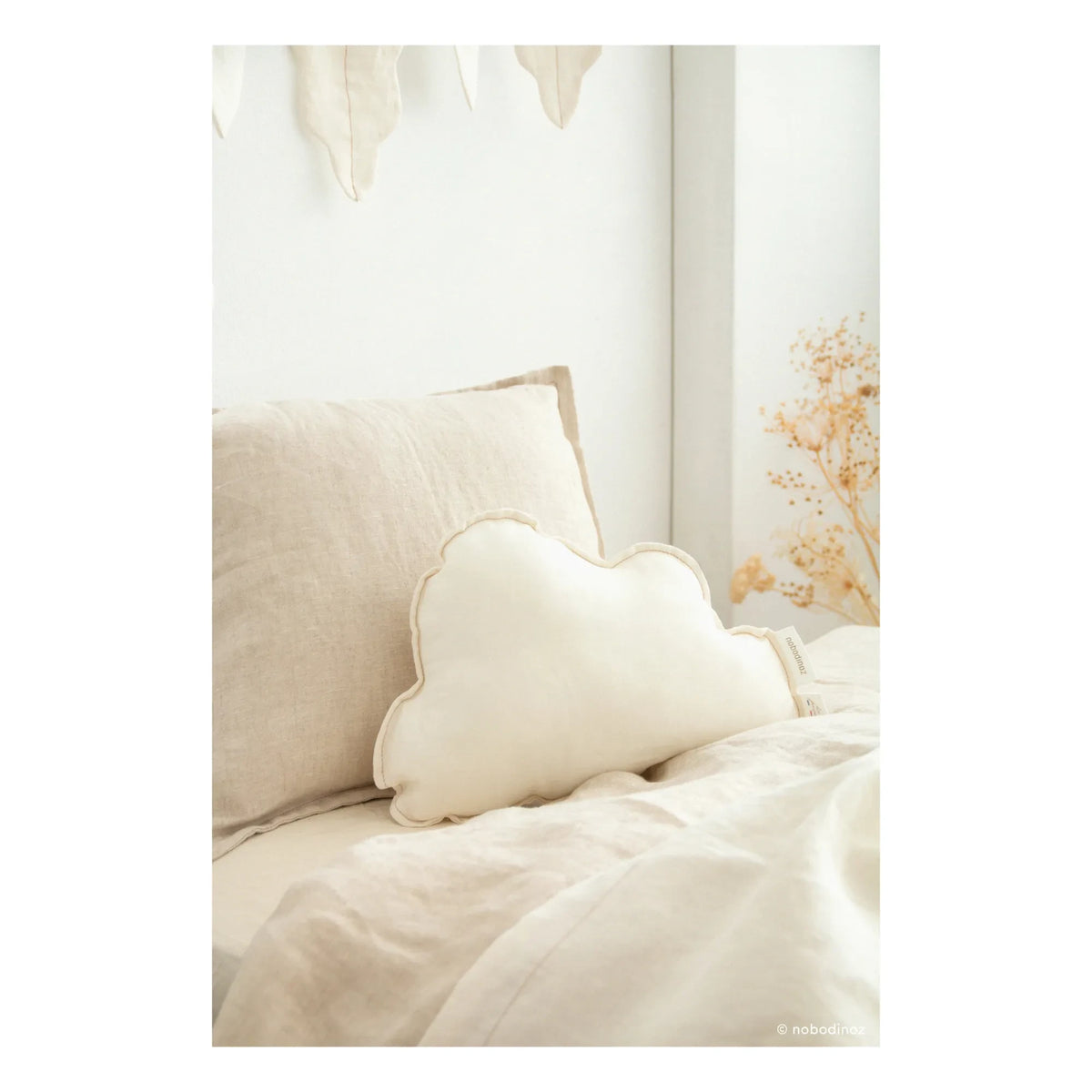 Nobodinoz - Cloud Cushion - French Linen | White