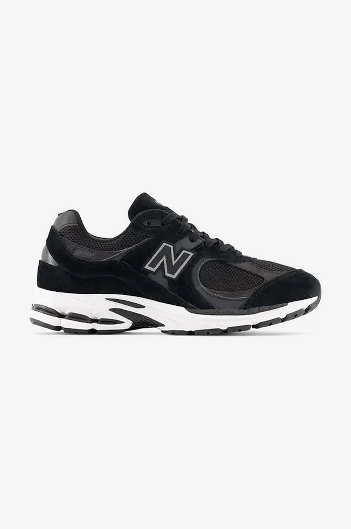 New Balance M2002 Sneaker