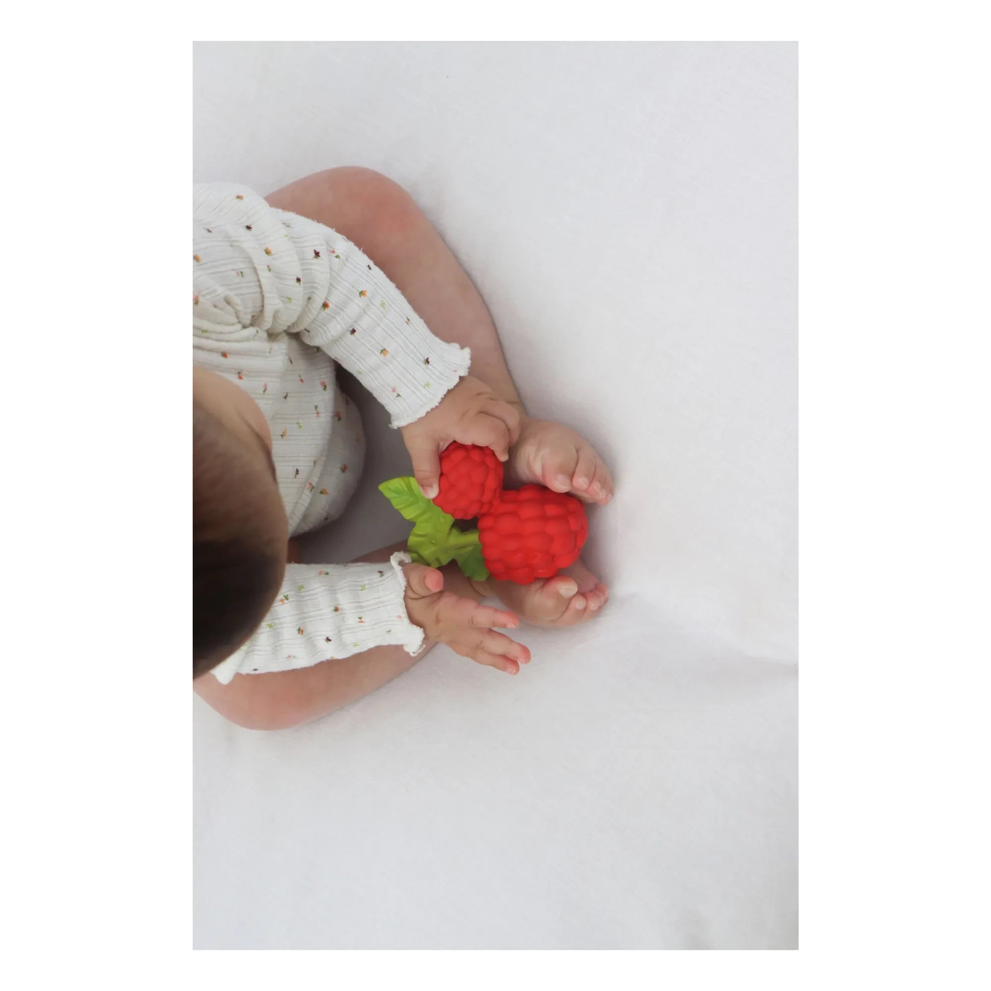Oli & Carol - Valery Raspberry Teething Ring
