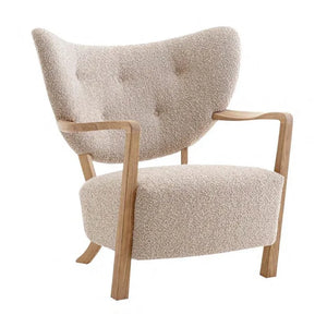 & Tradition - Wulff ATD2 Lounge Armchair, Oak Frame | Beige