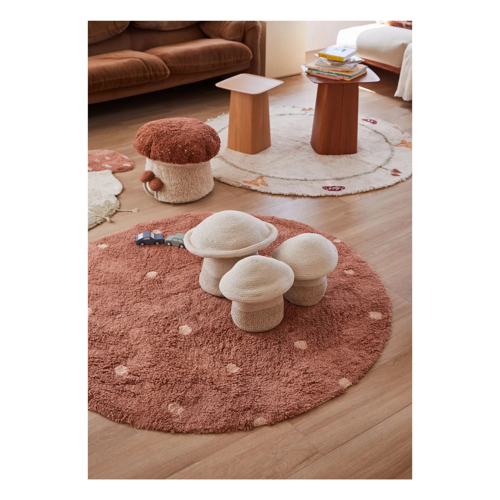 Lorena Canals - Dotted Round Rug | Terracotta