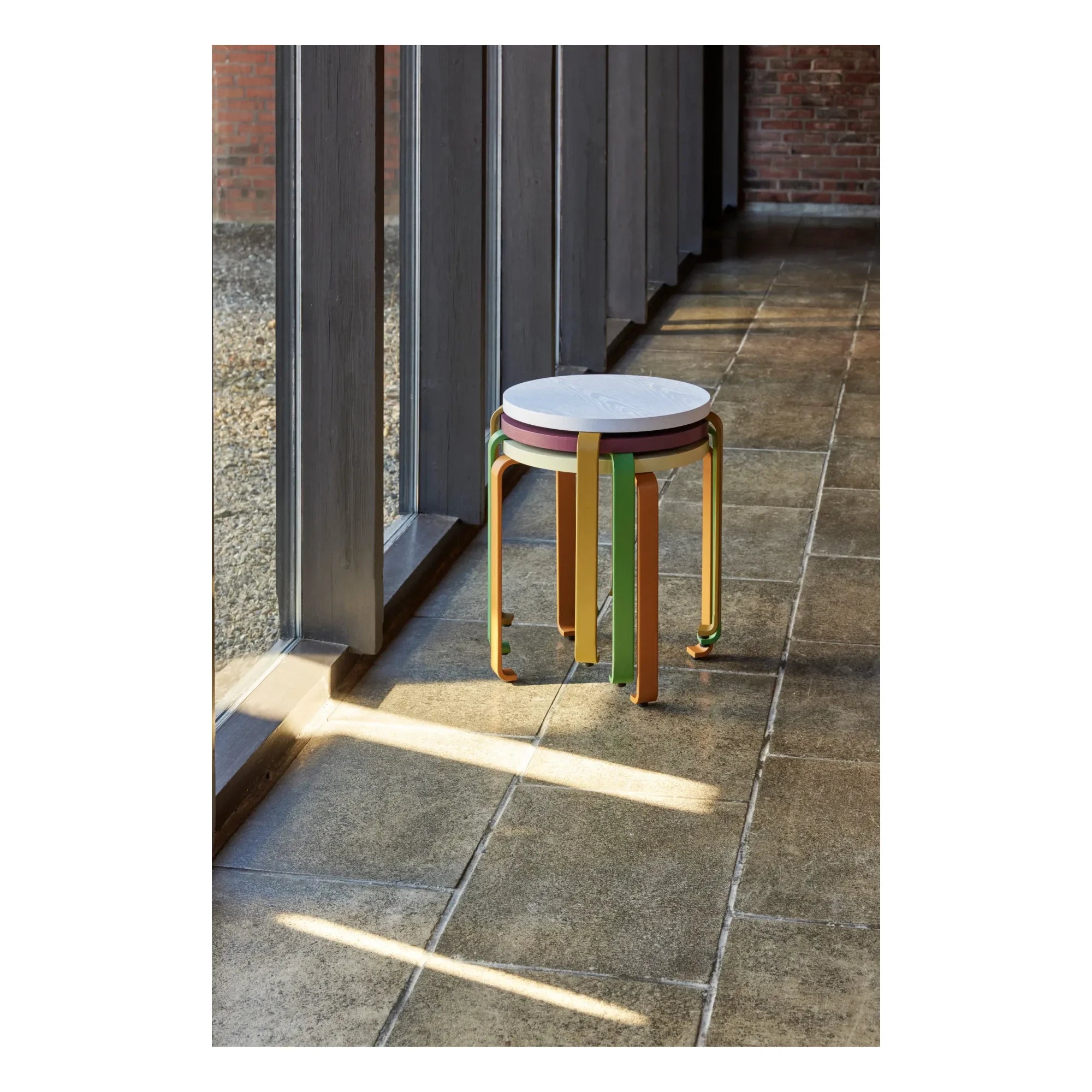 Hübsch - Smile Stool | Orange Rouille