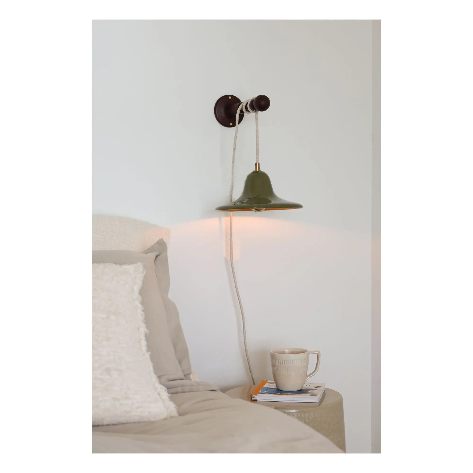 Masamé - Gigaro hand lamp | Rosemary