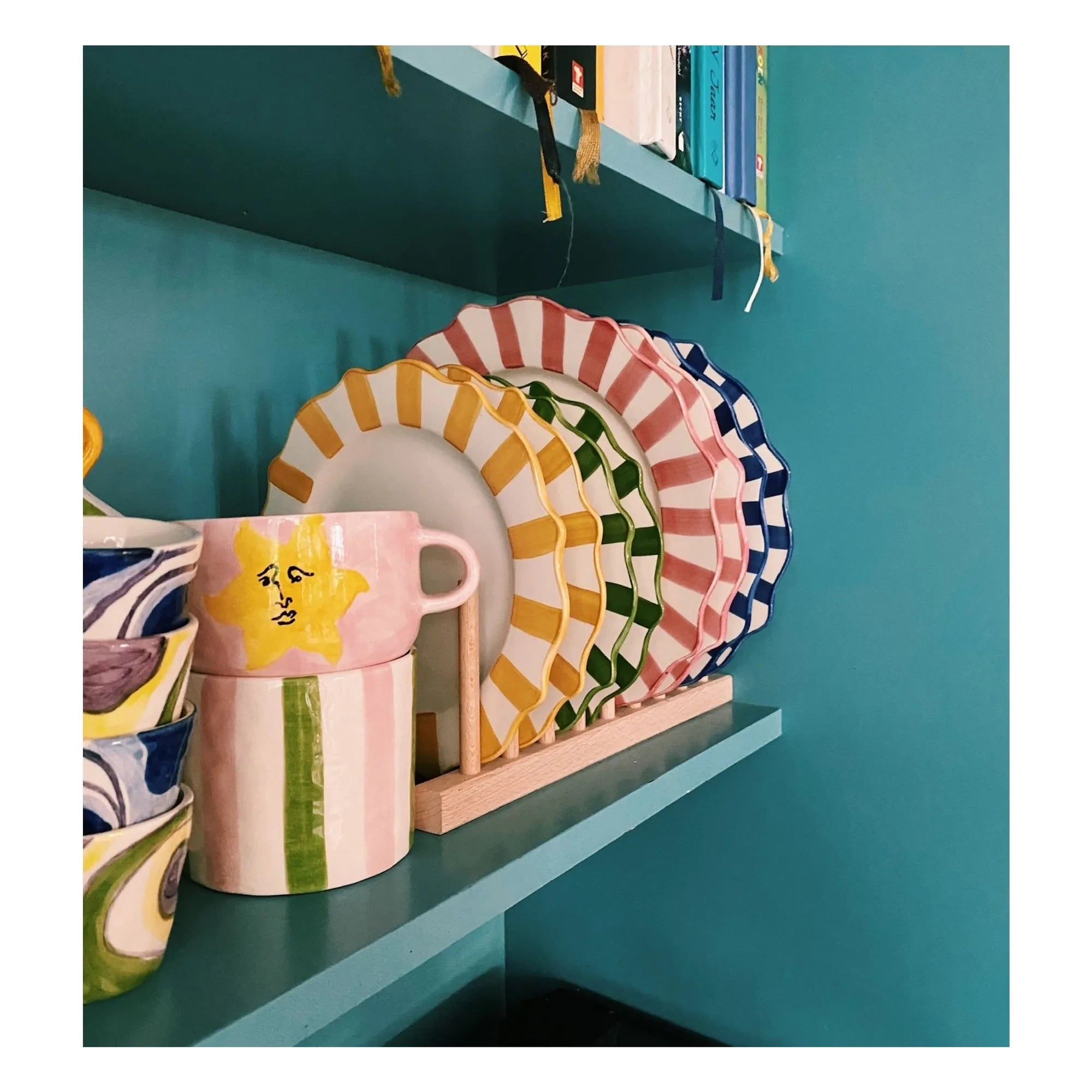 Anna + Nina - Striped plate - 27 cm | Pink