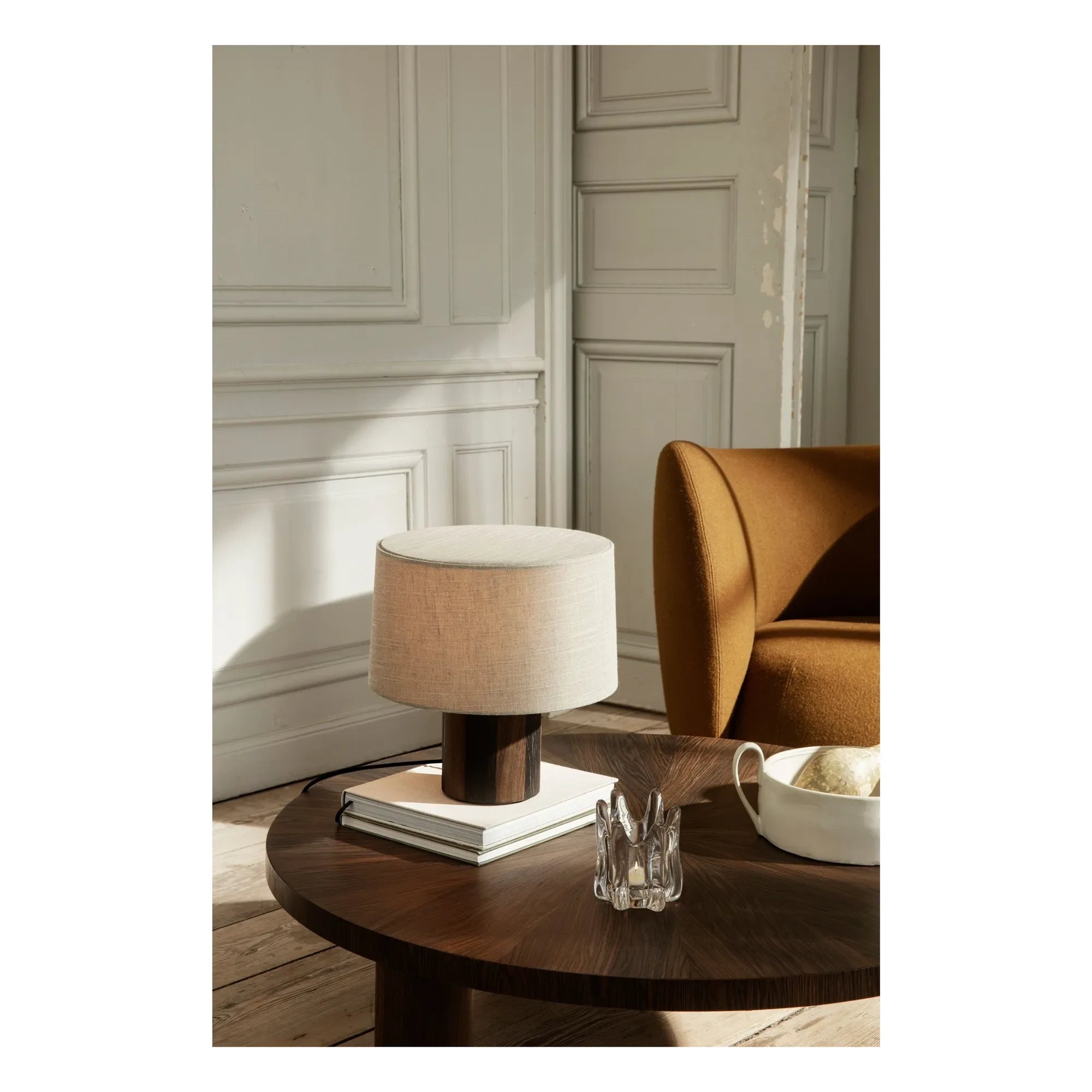 Ferm Living - Post Sehpa - FSC Ahşap | Chêne fumé