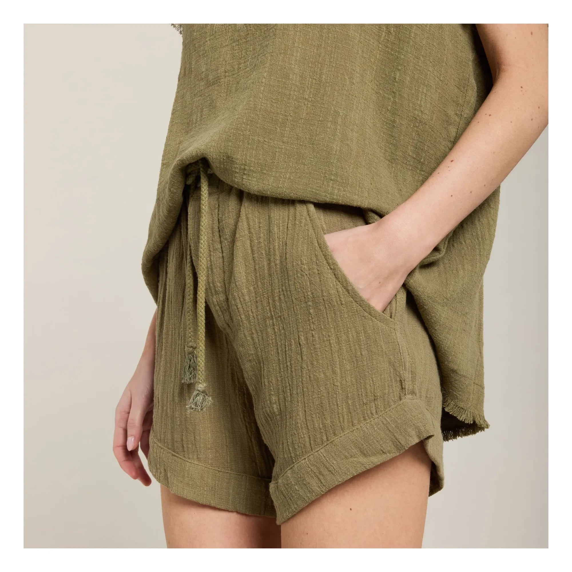 Maison Saint Julien - Calvi Cotton Gingham Shorts | Khaki