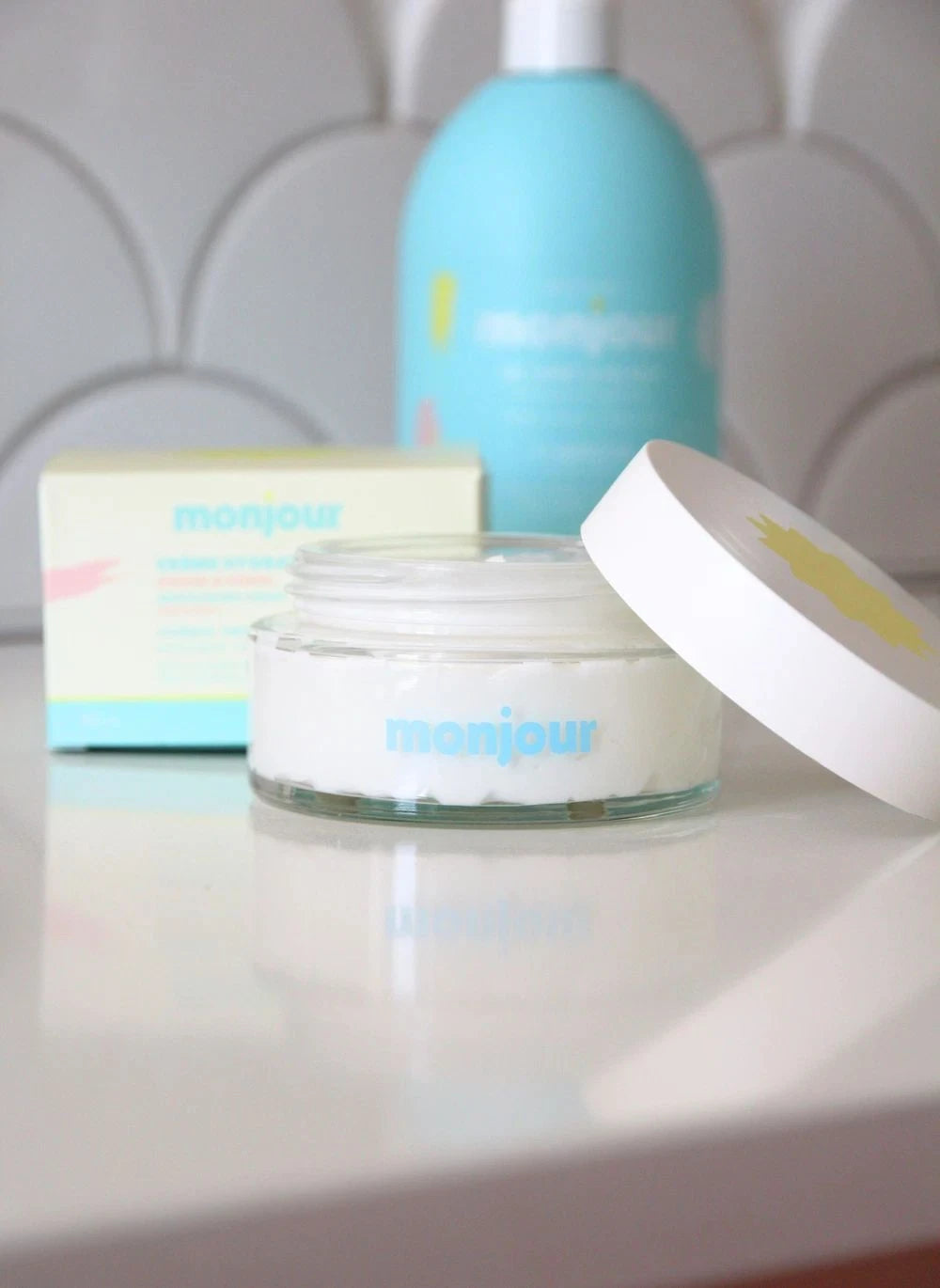 Monjour - Face and Body Moisturizer - 100 ml