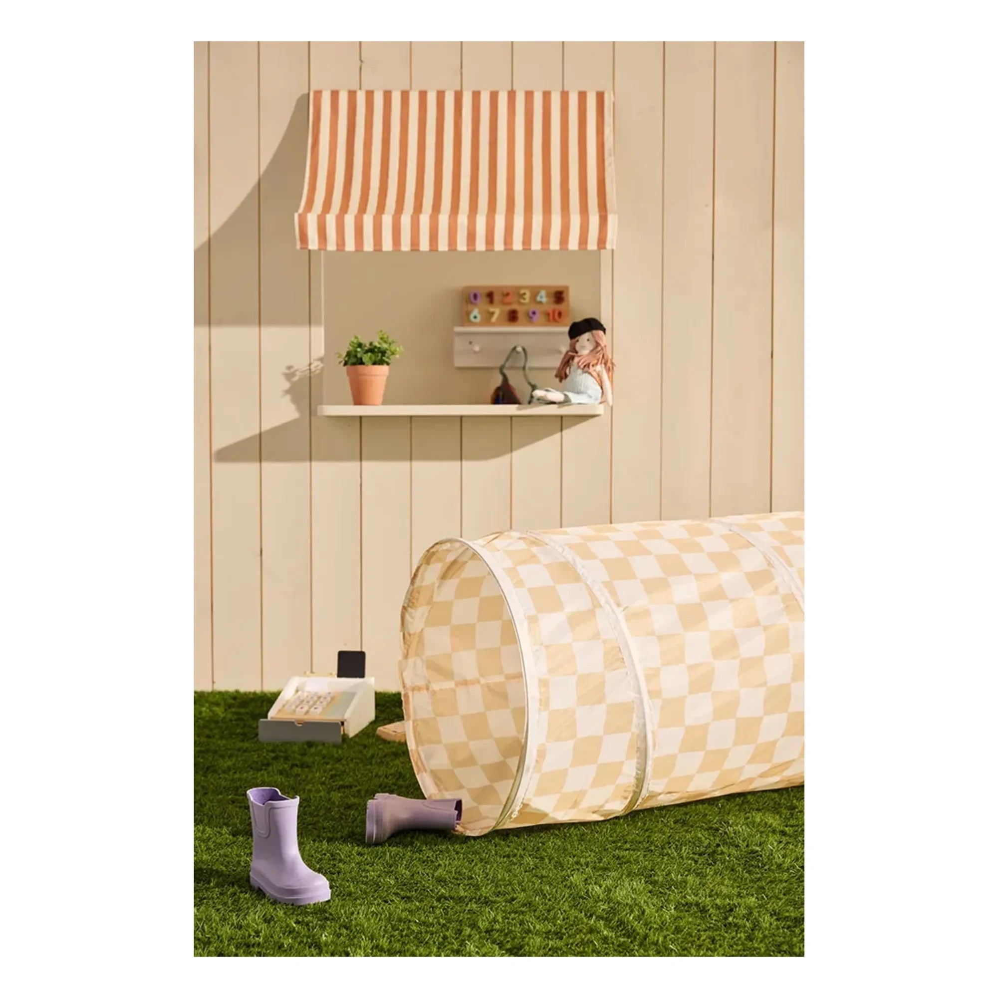 Kid's Concept - Checkered Tunnel