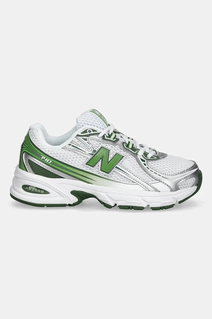 New Balance 740 Sneakers
