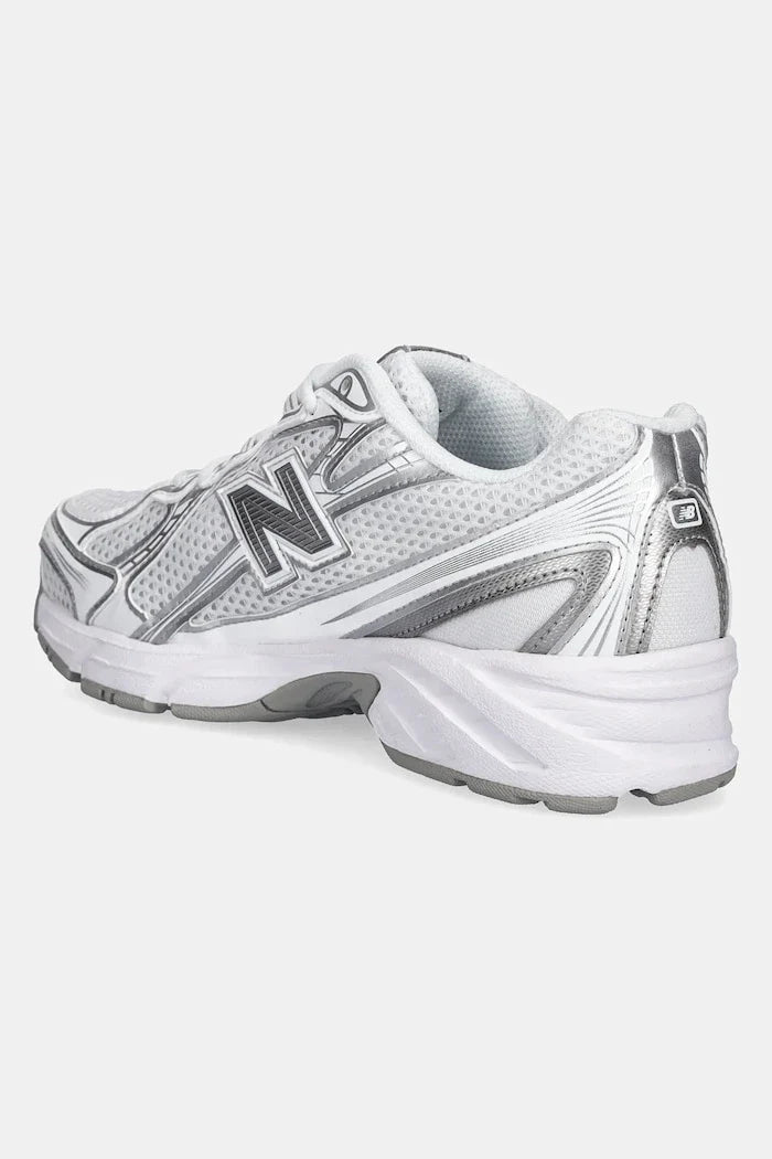 New Balance 740 Sneakers