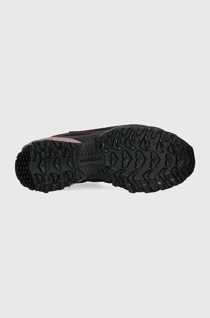New Balance 610