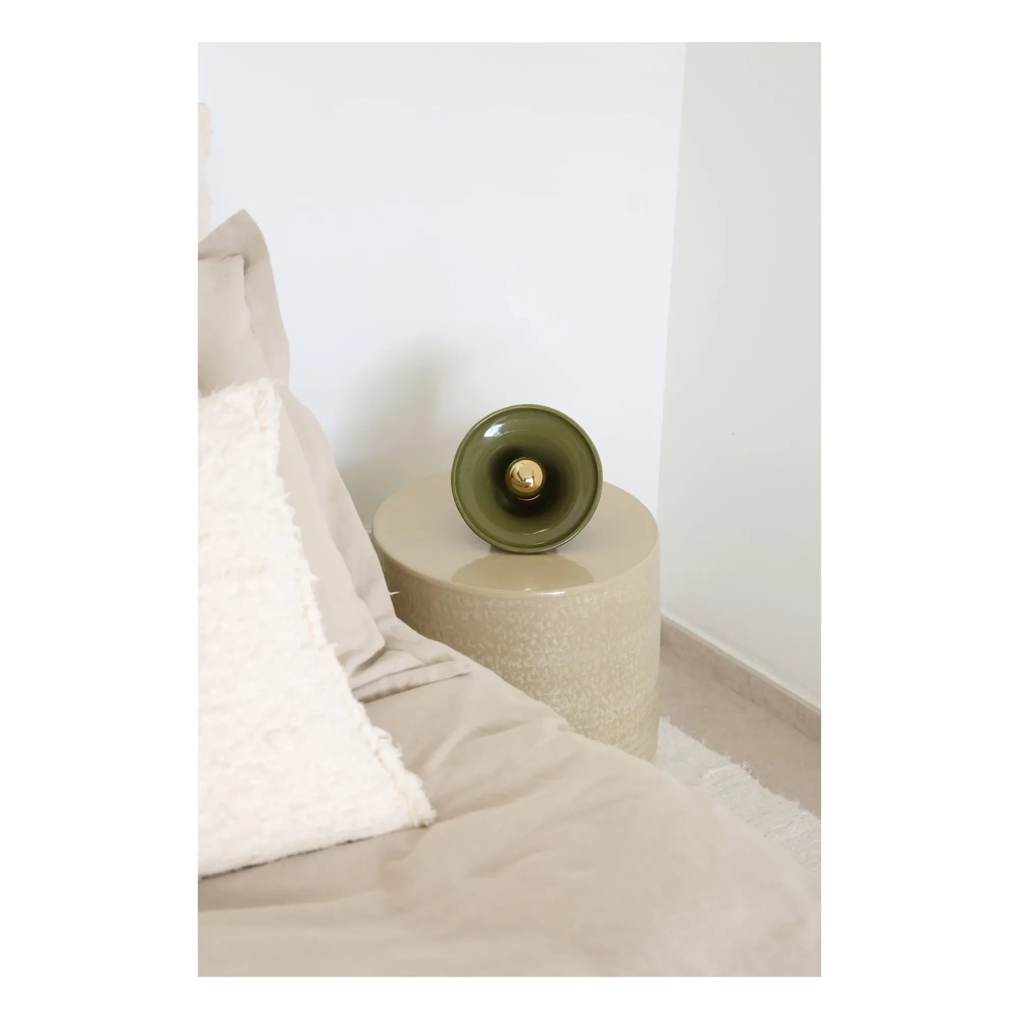 Masamé - Gigaro hand lamp | Rosemary