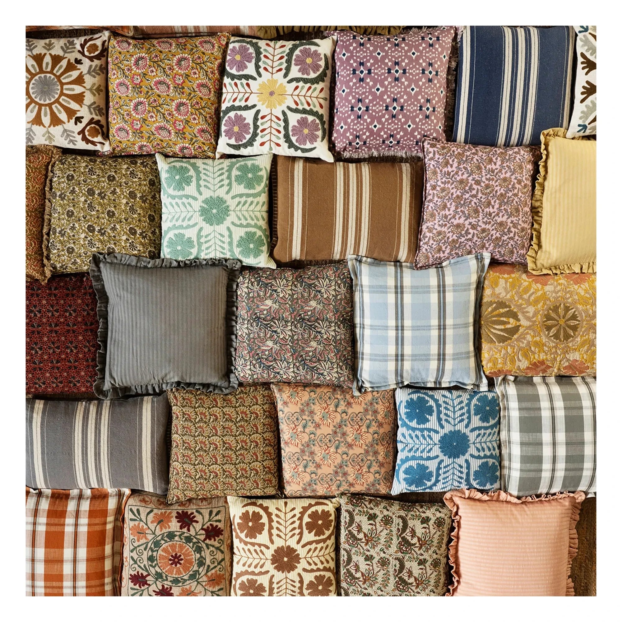 Madam Stoltz - Suzani Embroidered Cushion Cover | Brown