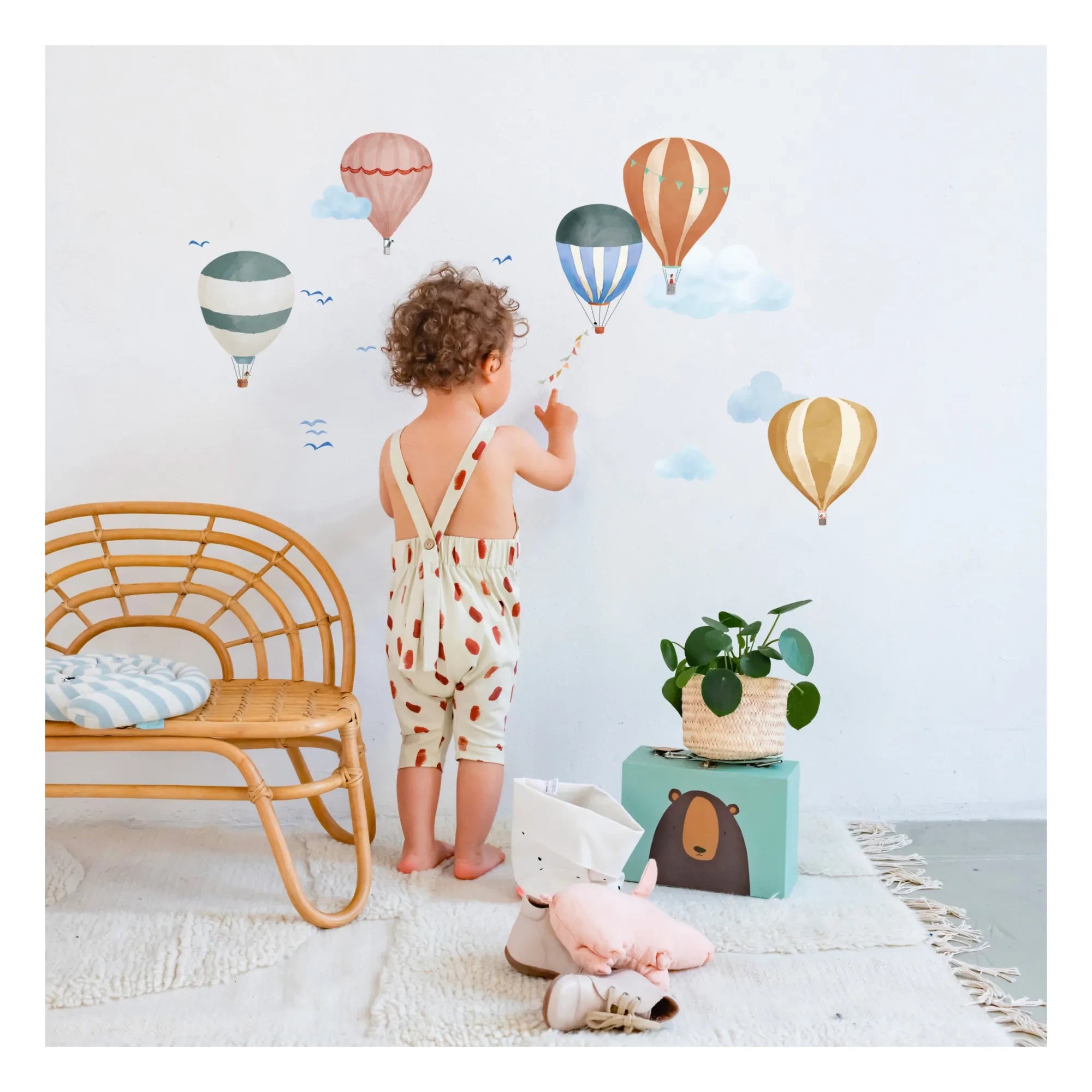 MIMI'lou - Easy Watercolor Hot Air Balloon Stickers