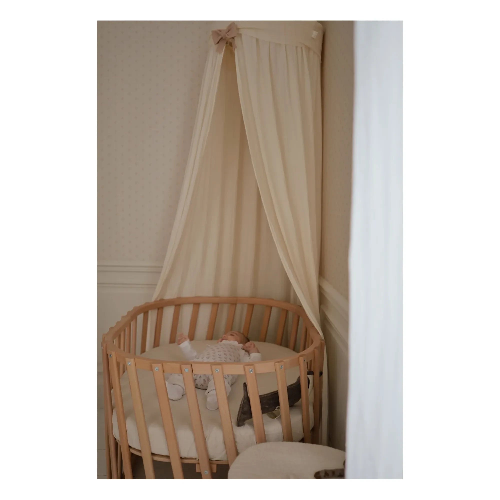 Charlie Crane - Lugo Convertible Crib
